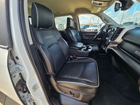 Used 2024 RAM 2500 Laramie image 28