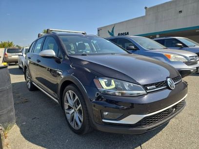 Used 2017 Volkswagen Golf Alltrack SE