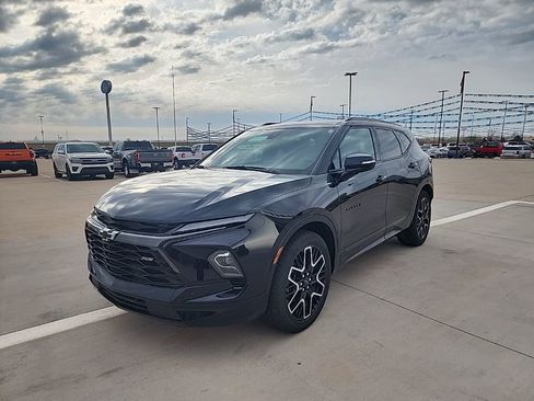 Used 2023 Chevrolet Blazer RS w/ Driver Confidence II Package image 6