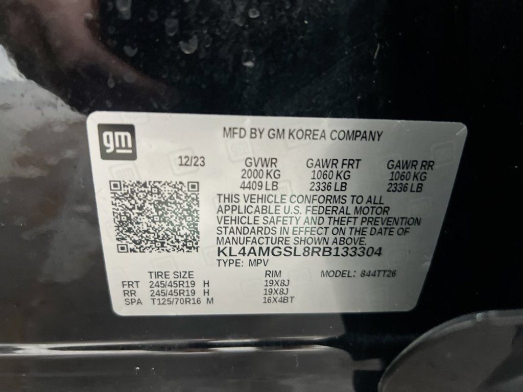 Used 2024 Buick Encore GX Avenir w/ Avenir Convenience Package AWD/4WD image 27