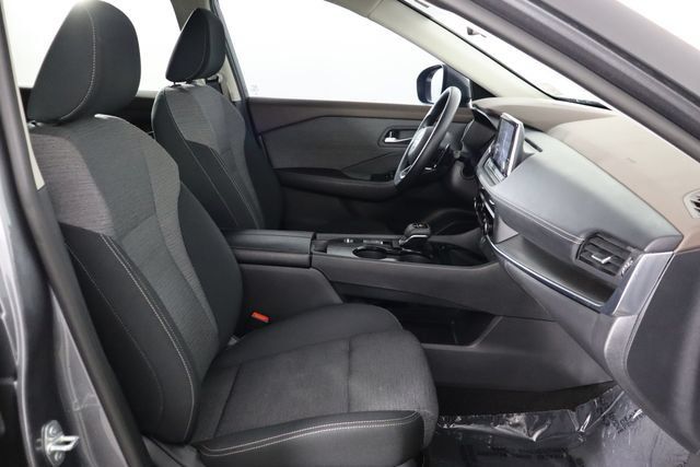 Used 2023 Nissan Rogue SV FWD image 18