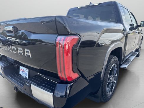 Used 2023 Toyota Tundra Limited AWD/4WD image 5