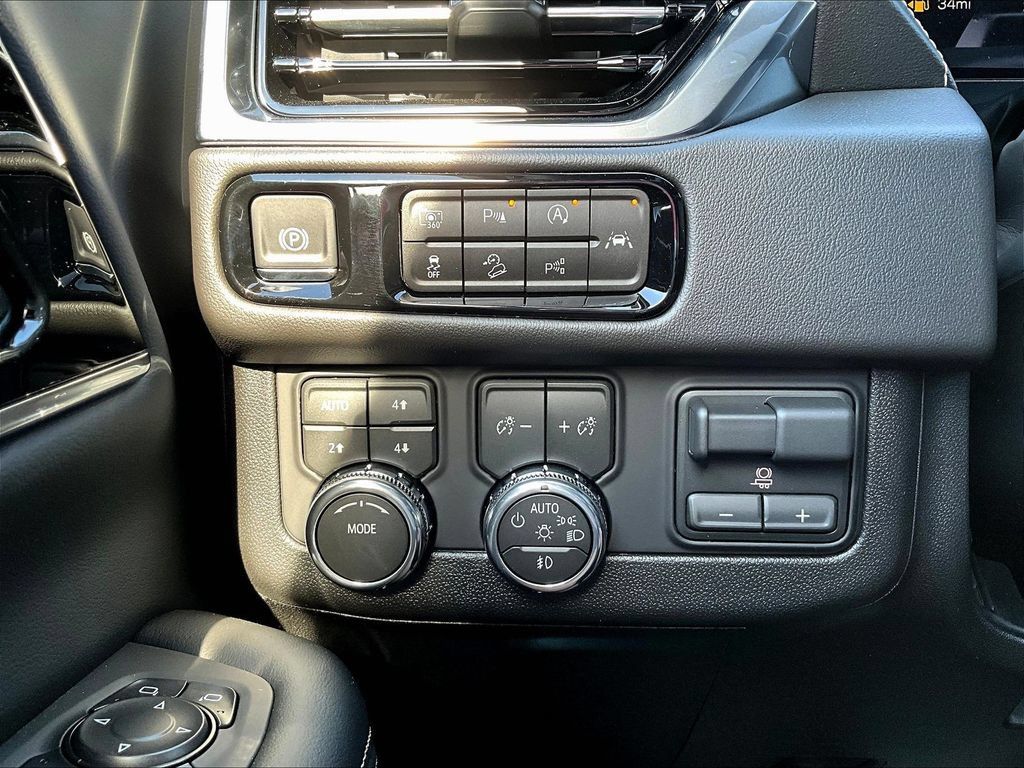 New 2026 GMC Yukon XL Elevation w/ Elevation Premium Package AWD/4WD image 24