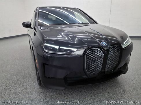 Used 2023 BMW iX xDrive50 w/ Convenience Package AWD/4WD image 8