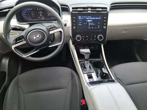 Used 2022 Hyundai Tucson SEL FWD image 16