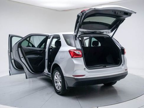Used 2020 Chevrolet Equinox LT image 19