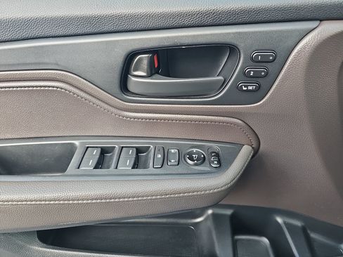 Used 2020 Honda Odyssey EX-L image 23