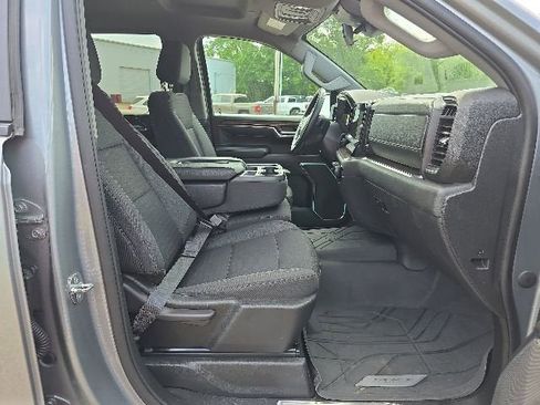 Used 2023 Chevrolet Silverado 1500 LT w/ Protection Package AWD/4WD image 32