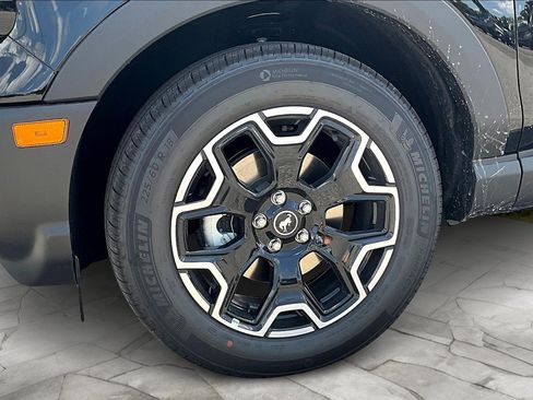 New 2025 Ford Bronco Sport Outer Banks w/ Outer Banks Tech Package+ image 11