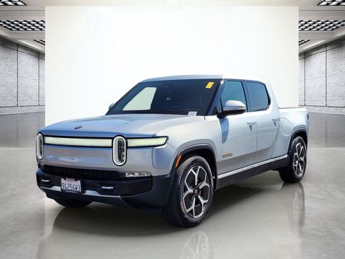 Used 2023 Rivian R1T Adventure AWD/4WD image 11