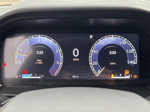 New 2025 Jeep Grand Cherokee Altitude image 18