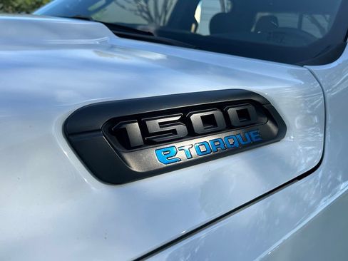 Used 2023 RAM 1500 Big Horn RWD image 32