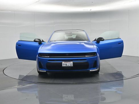 Used 2026 Dodge Charger Scat Pack AWD/4WD image 32