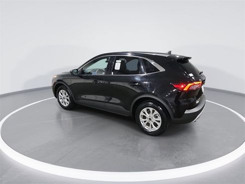 Used 2024 Ford Escape Active image 6
