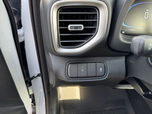 New 2026 Hyundai Venue SEL image 21