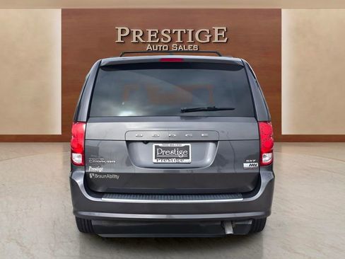 Used 2020 Dodge Grand Caravan SXT image 48