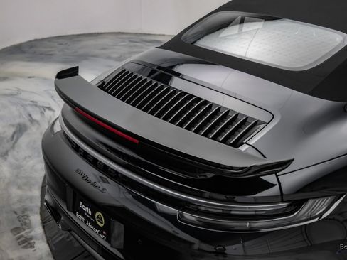 Used 2025 Porsche 911 Turbo S w/ Exterior Sport Package AWD/4WD image 18
