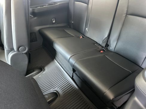 New 2026 Toyota Grand Highlander FWD image 14