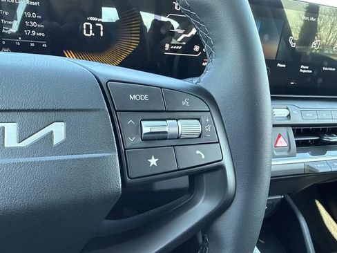 New 2026 Kia K4 EX image 22