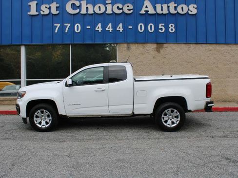Used 2022 Chevrolet Colorado LT w/ Fleet Safety Package image 8