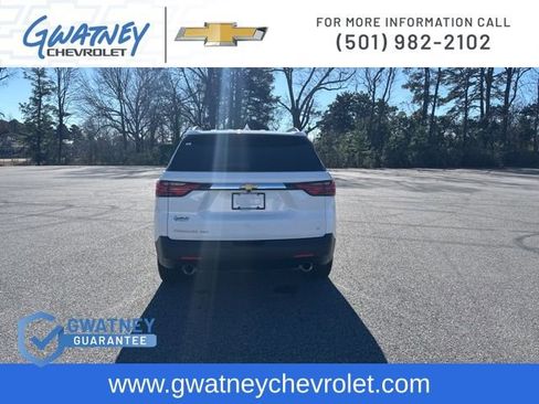 Used 2023 Chevrolet Traverse LT w/ LPO, Floor Liner Package image 6