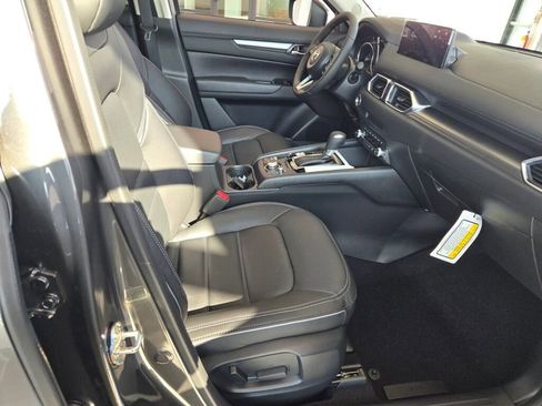 New 2025 MAZDA CX-5 AWD 2.5 S w/ Preferred Package image 3