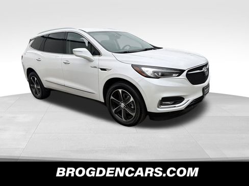Used 2021 Buick Enclave Essence w/ Sport Touring Edition image 1
