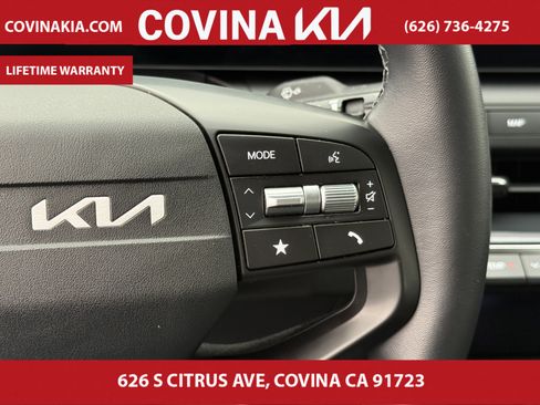 Certified 2025 Kia K4 EX image 18