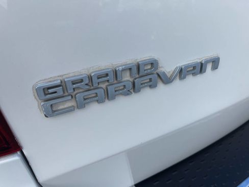 Used 2013 Dodge Grand Caravan SE FWD image 9