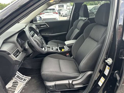 Used 2022 Mitsubishi Outlander ES FWD image 14