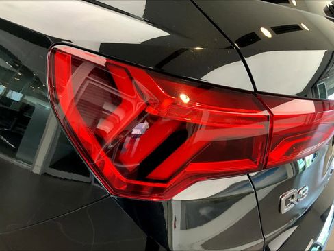 Used 2020 Audi Q3 2.0T Premium w/ Convenience Package image 27