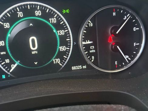 Used 2018 Buick LaCrosse Essence w/ Sun and Shade Package image 9