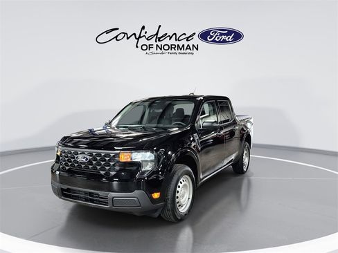 New 2026 Ford Maverick XL image 3