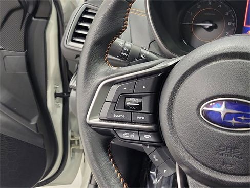 Used 2023 Subaru Crosstrek 2.0i Premium image 23