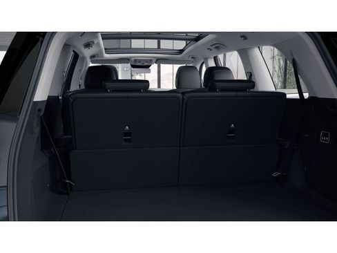 Used 2023 Mercedes-Benz GLS 580 4MATIC image 6