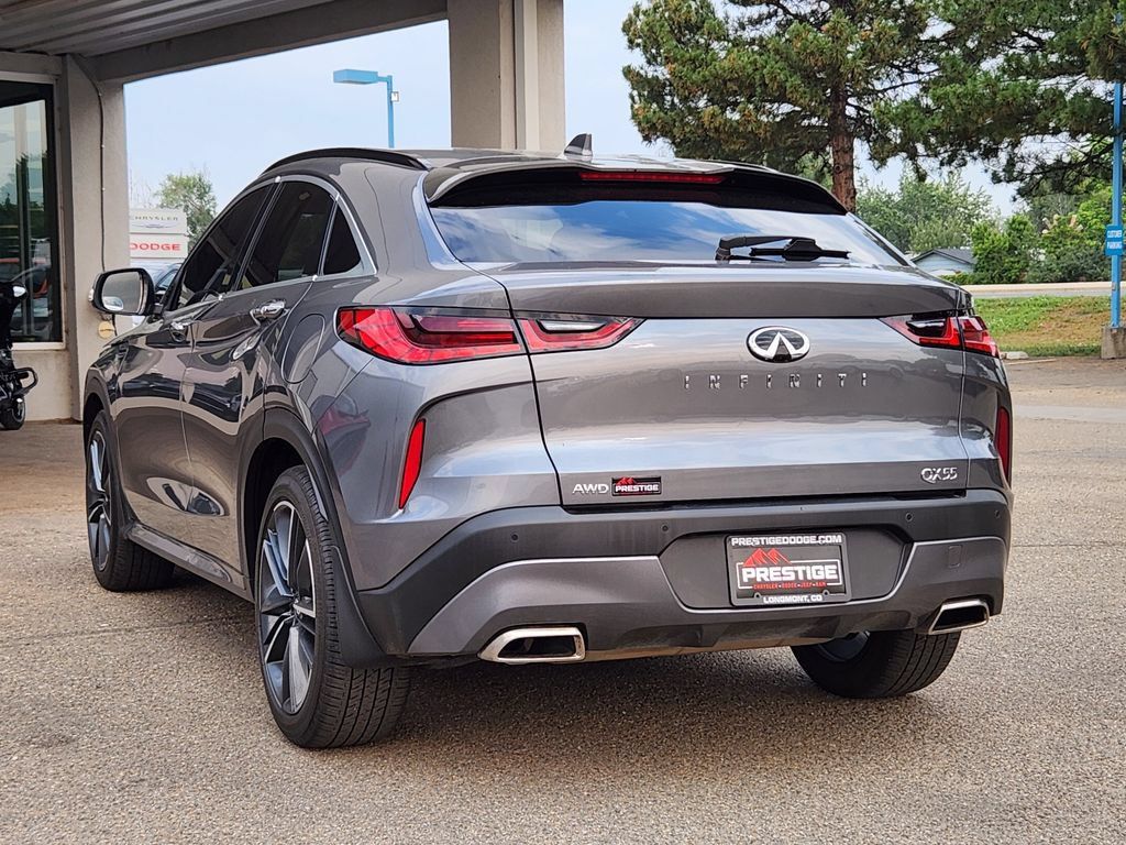 Used 2025 INFINITI QX55 Essential AWD/4WD image 3