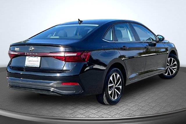 Used 2025 Volkswagen Jetta S FWD image 6