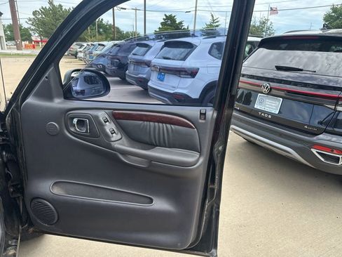 Used 2000 Dodge Durango 4WD image 12