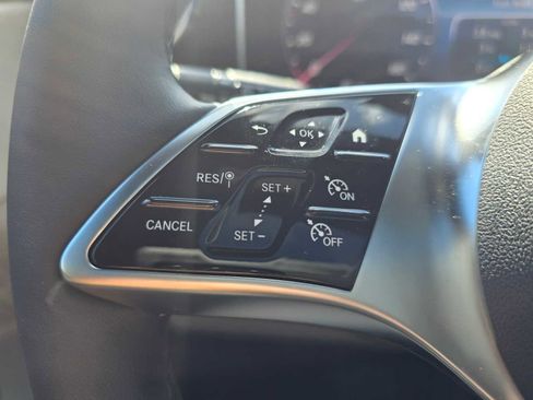 Certified 2026 Mercedes-Benz GLC 300 image 31