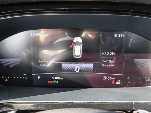 Certified 2024 Volkswagen Taos S image 21