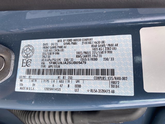 Used 2025 Ford Escape Platinum AWD/4WD image 26
