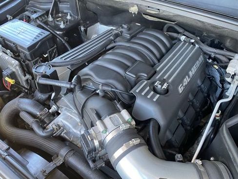 Used 2016 Jeep Grand Cherokee SRT w/ Trailer Tow Group IV AWD/4WD image 13