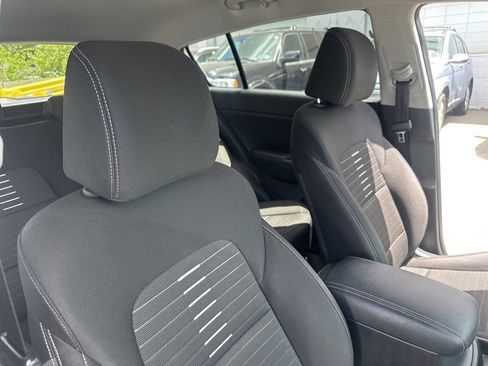 Used 2020 Kia Sportage LX w/ LX Popular Package AWD/4WD image 37