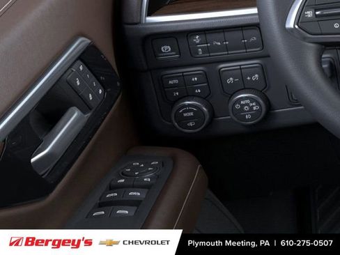 New 2026 Chevrolet Suburban High Country image 24