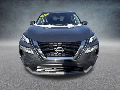 Used 2023 Nissan Rogue SV image 12