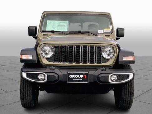 New 2026 Jeep Gladiator Sport AWD/4WD image 3