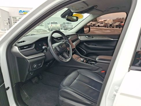 Used 2021 Jeep Grand Cherokee L Limited image 9