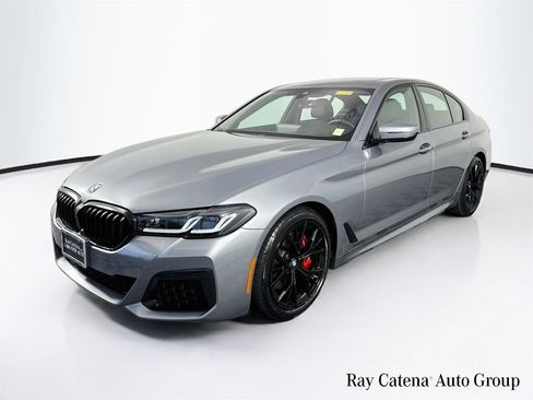 Used 2023 BMW 530i xDrive w/ M Sport Package AWD/4WD image 3