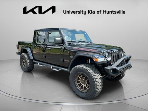 Used 2023 Jeep Gladiator Rubicon w/ LED Lighting Group AWD/4WD image 1