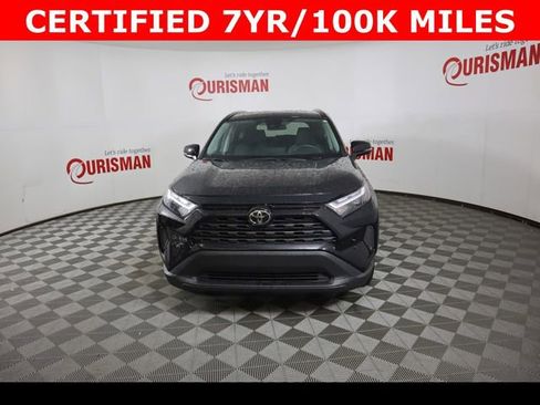 Used 2025 Toyota RAV4 XLE AWD/4WD image 14